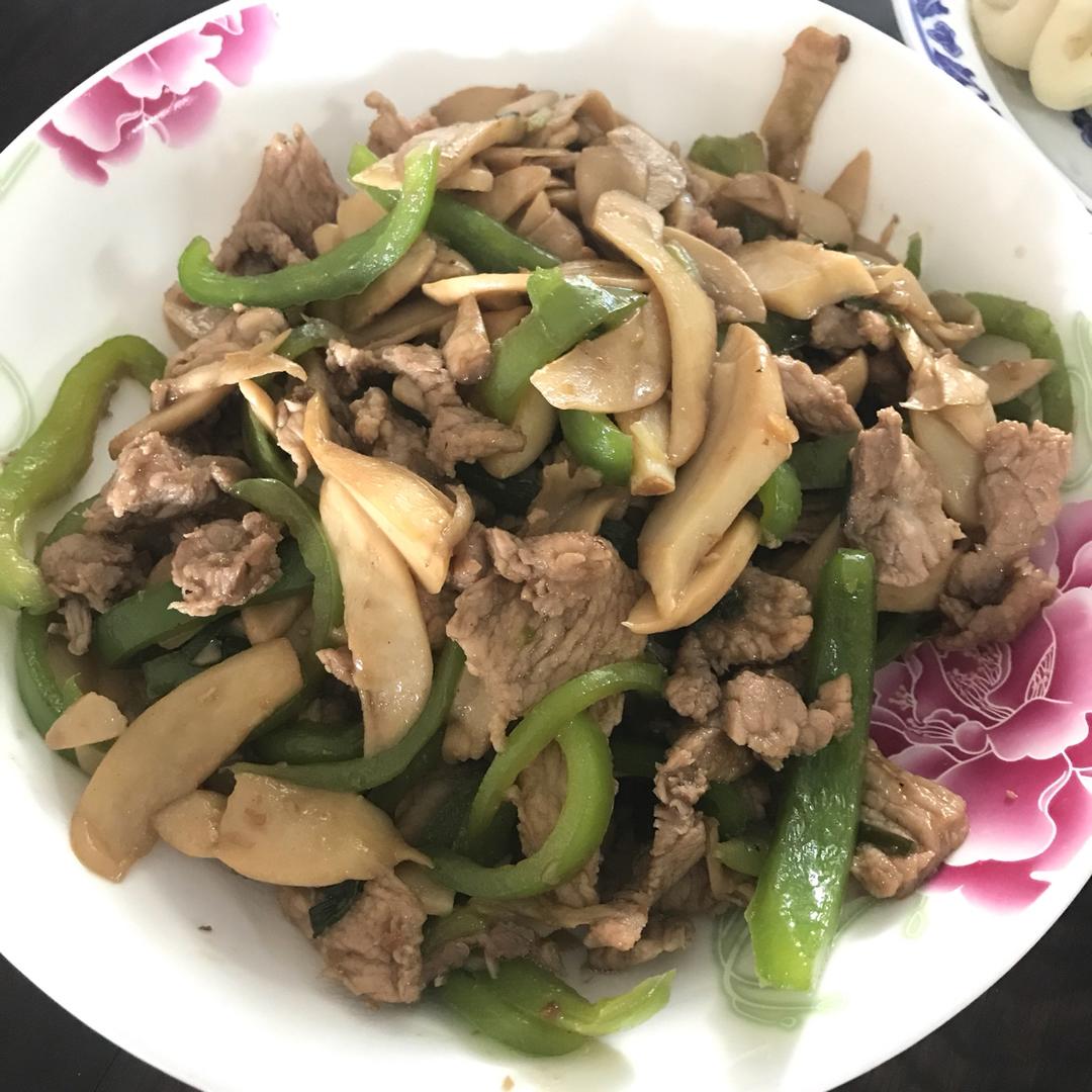 杏鲍菇炒肉片