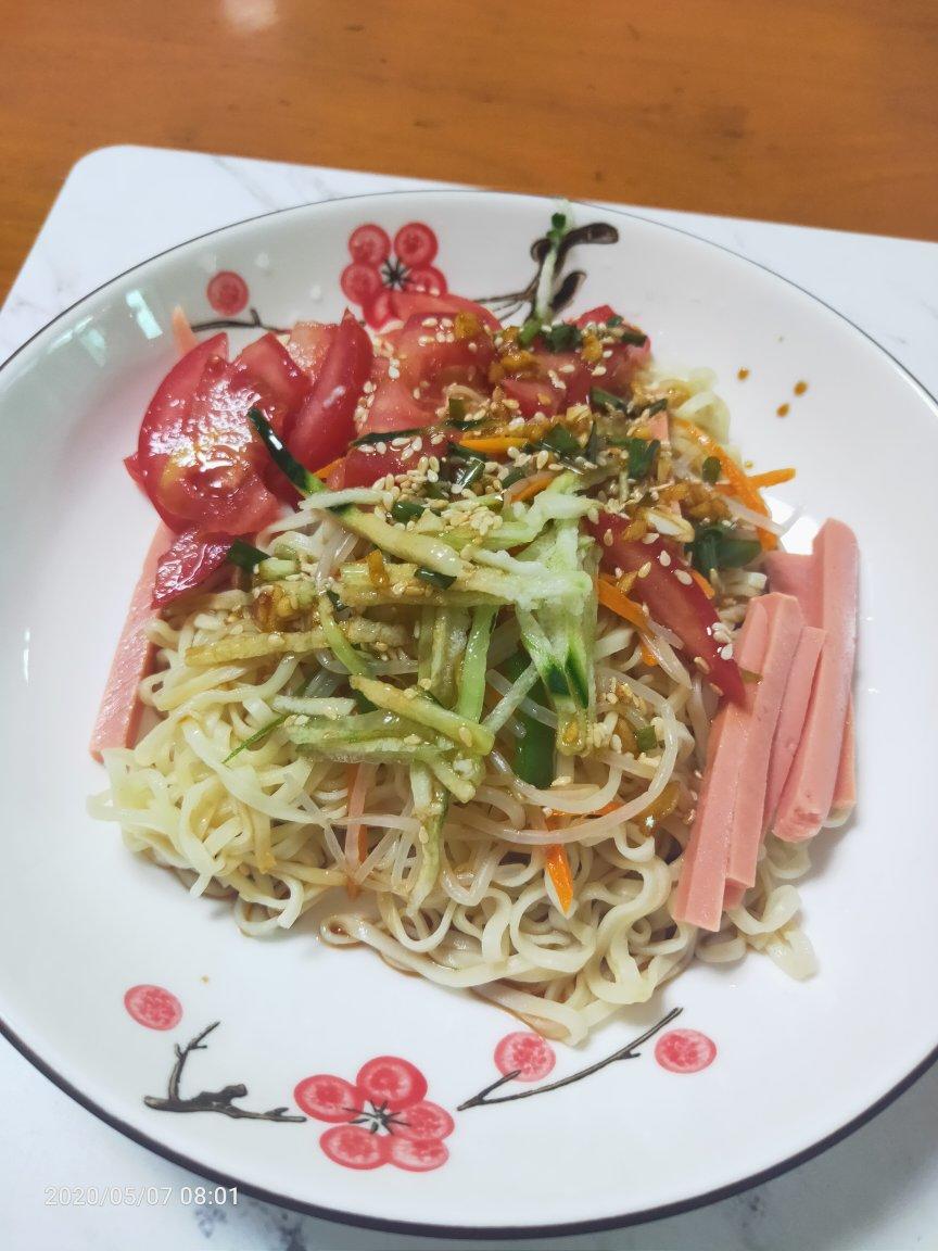 巨好吃㊙️酸辣凉拌面❗️十分钟搞定，简单快手❗️