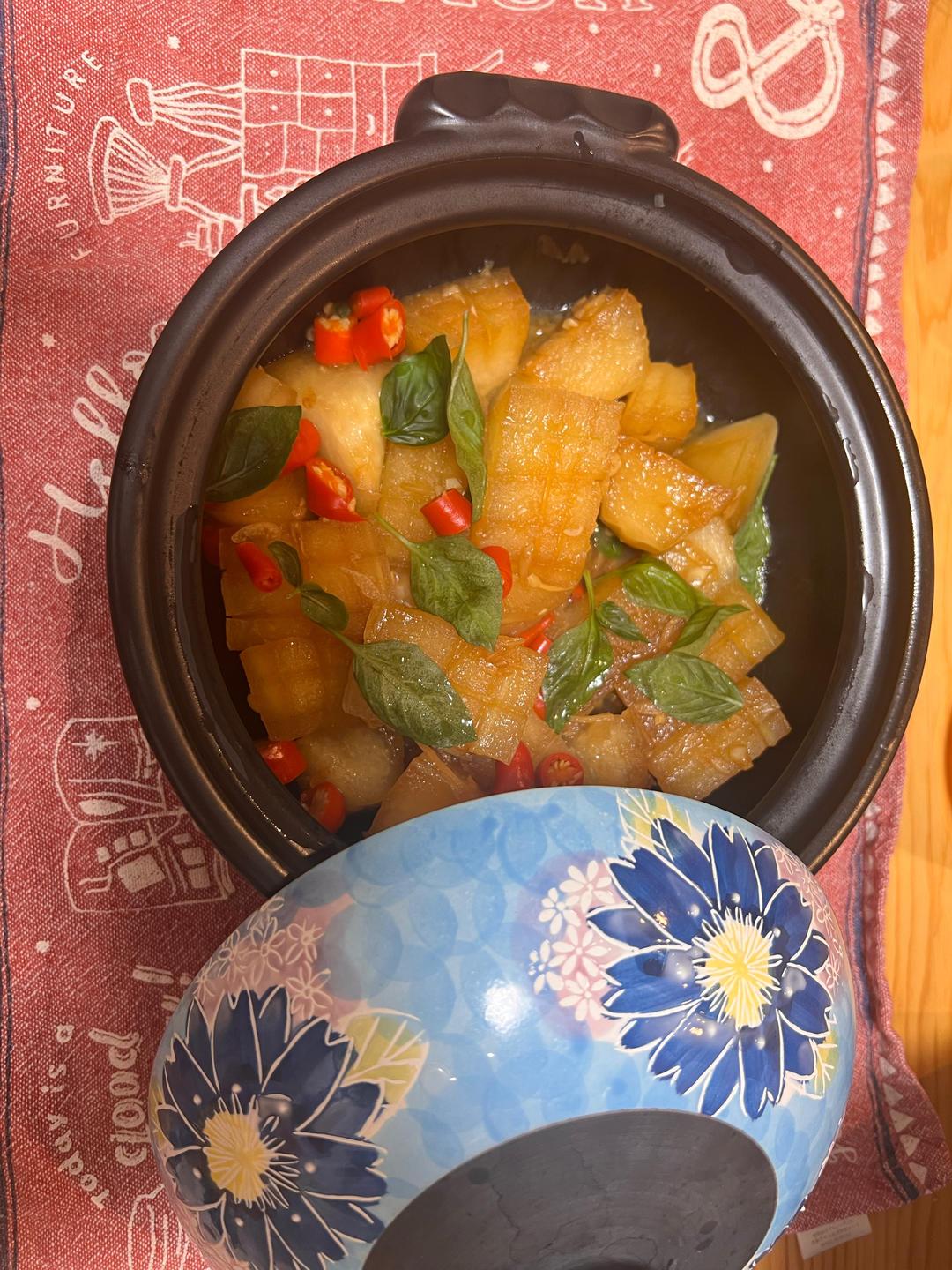 红烧冬瓜最完美做法，不加一滴水，瞬间秒杀红烧肉