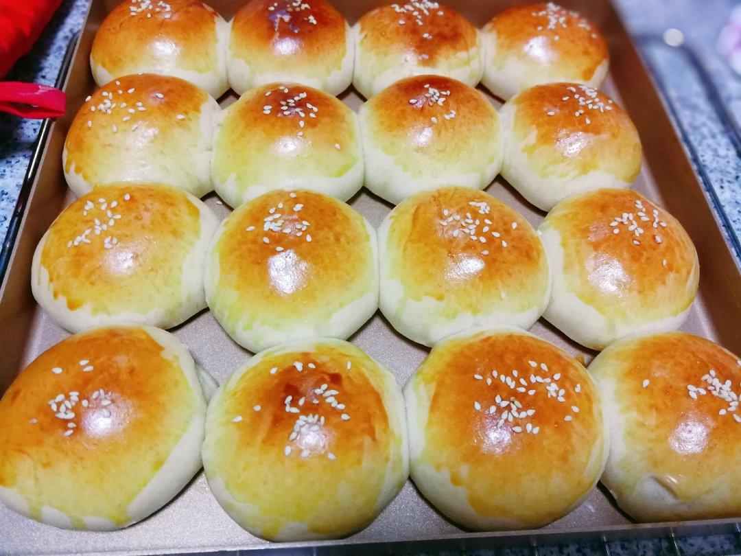 一次性发酵鲜奶油小面包