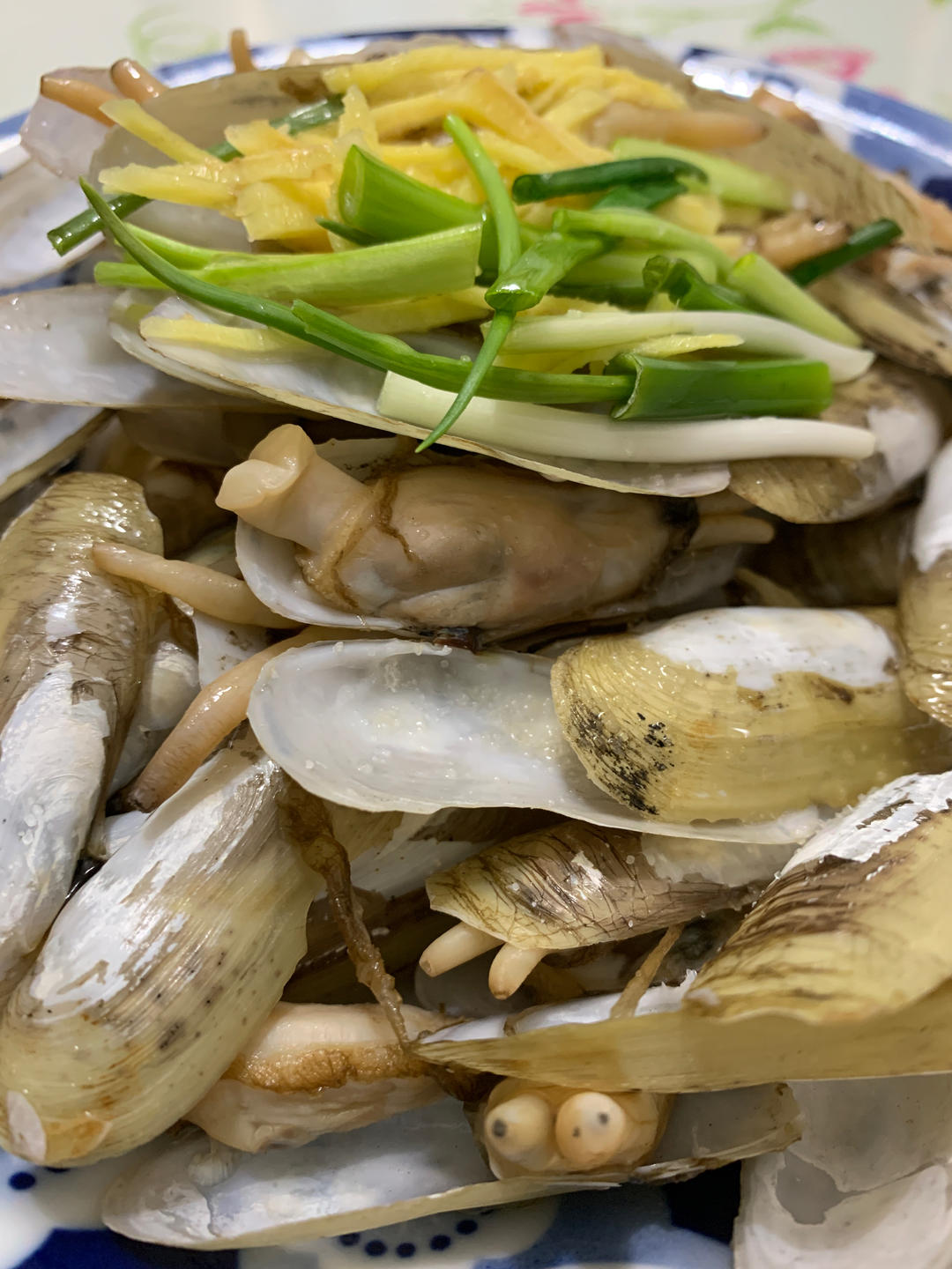 这样清洗蛏子，不会有泥沙