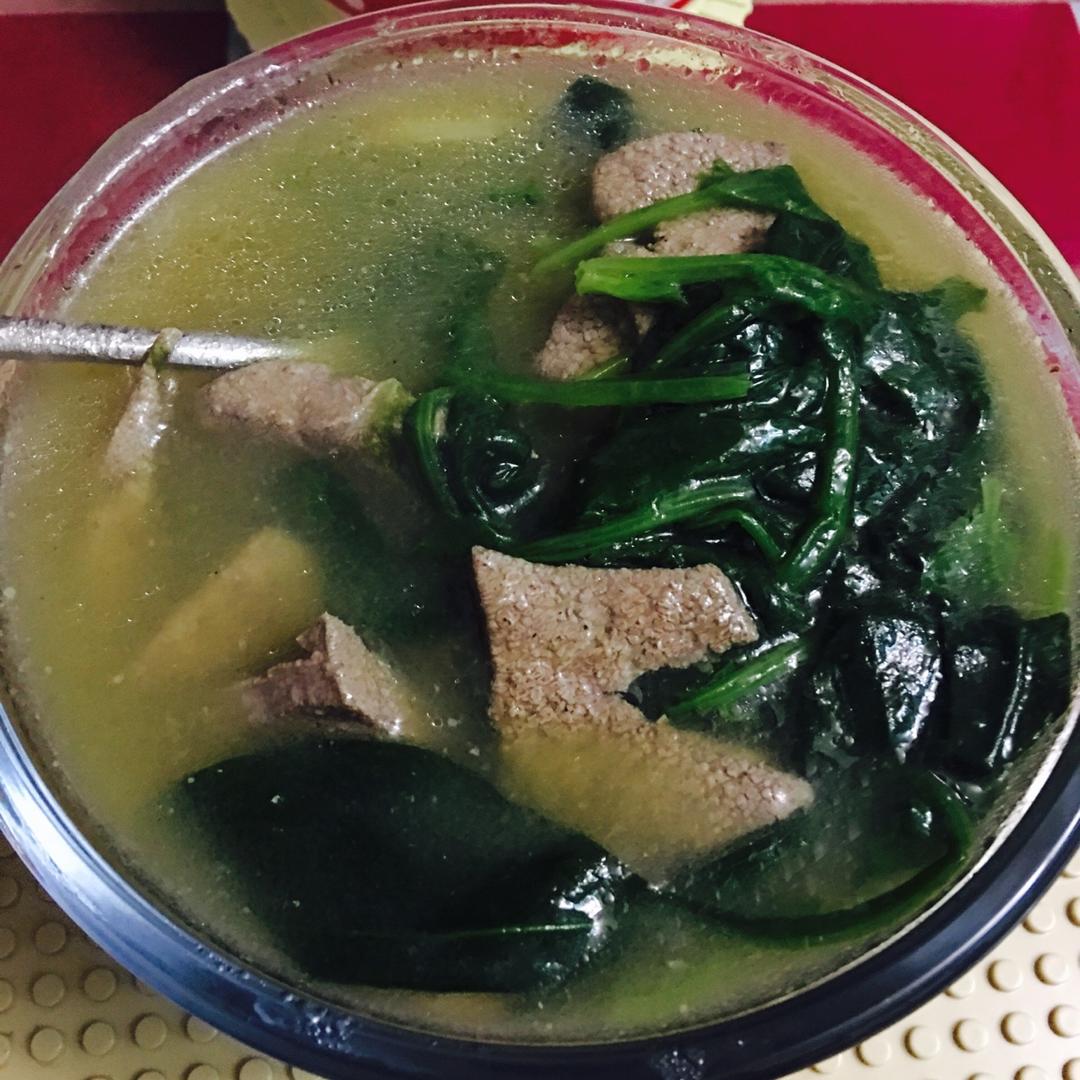 菠菜猪肝汤