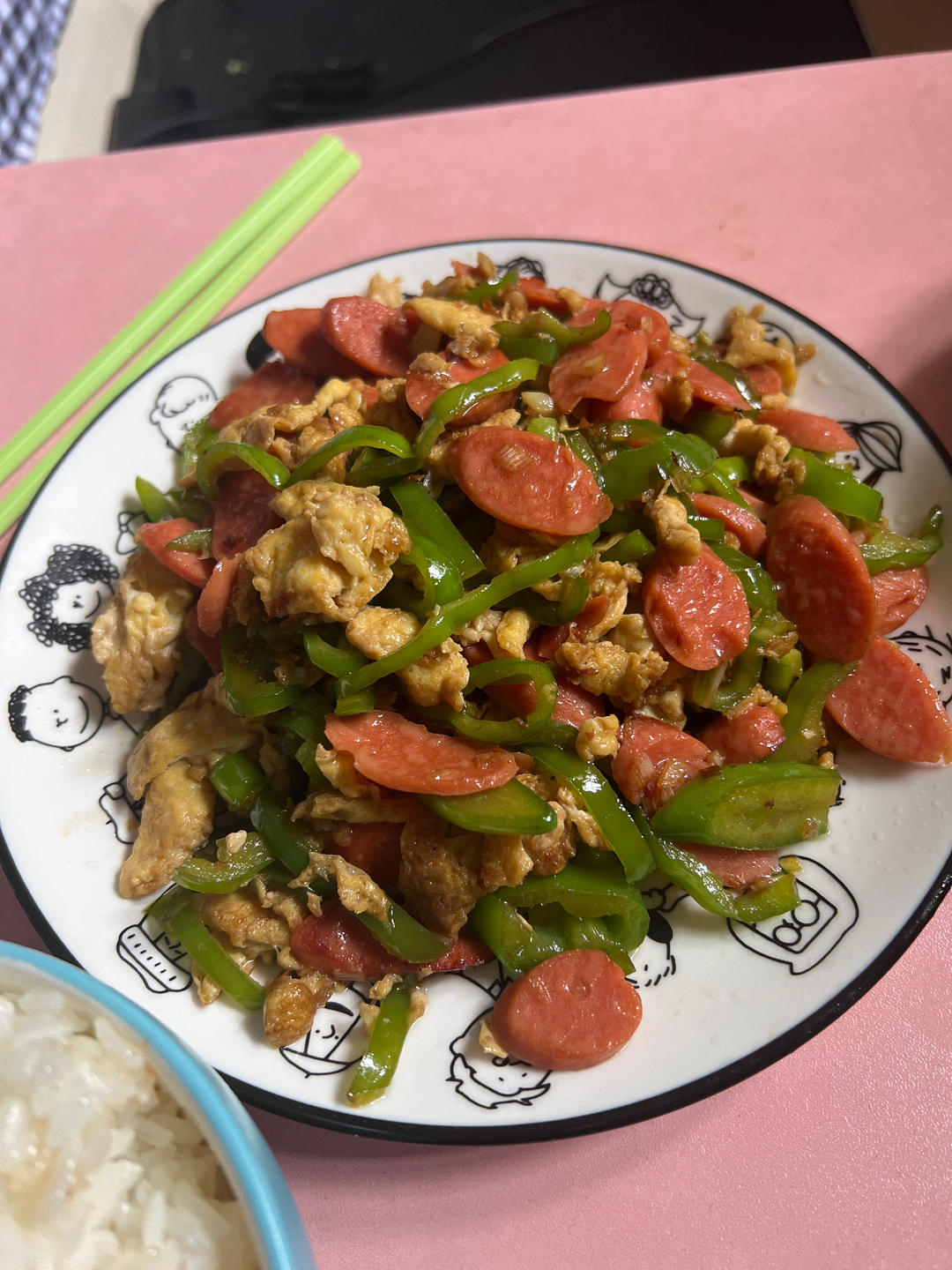 青椒火腿炒鸡蛋