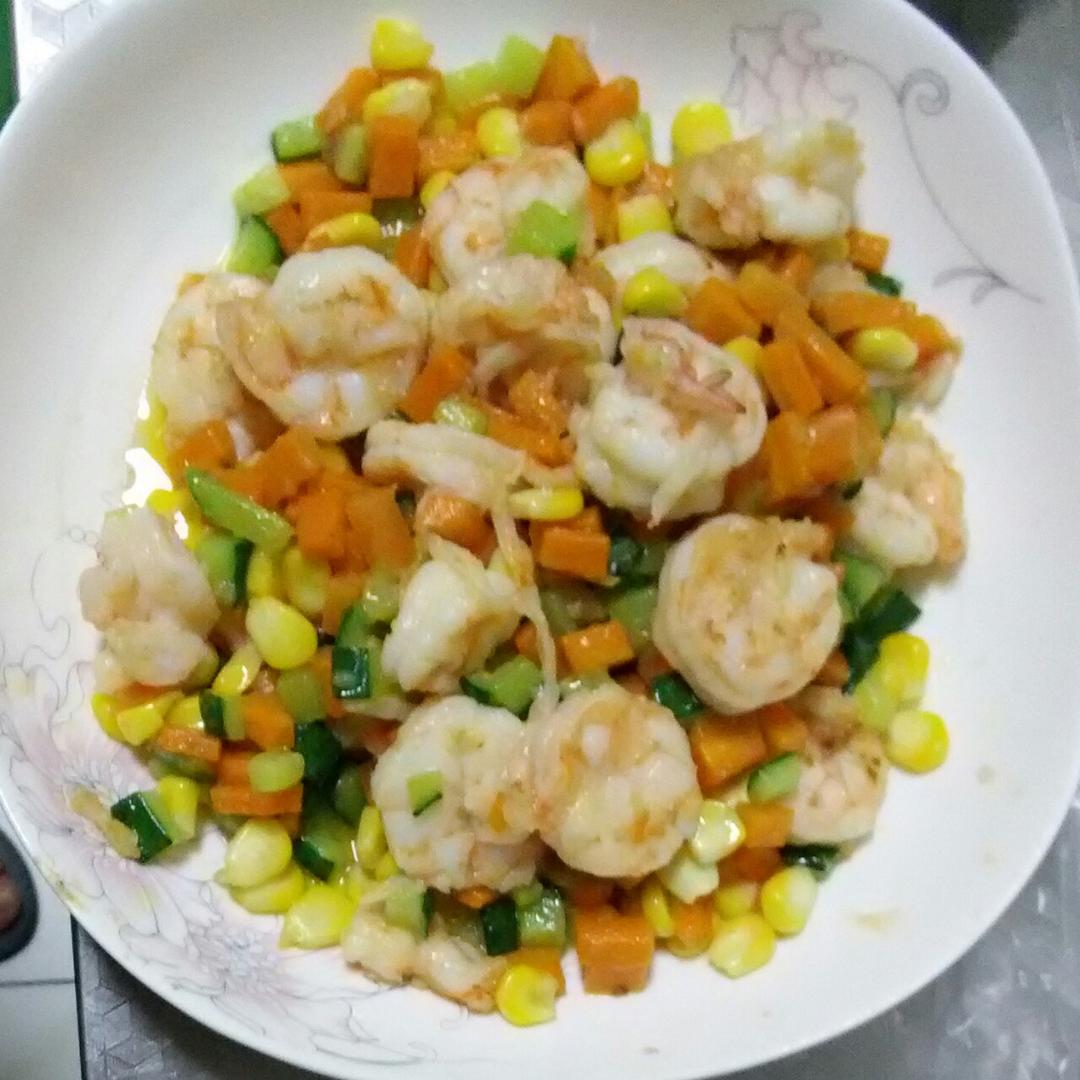 三色炒虾仁