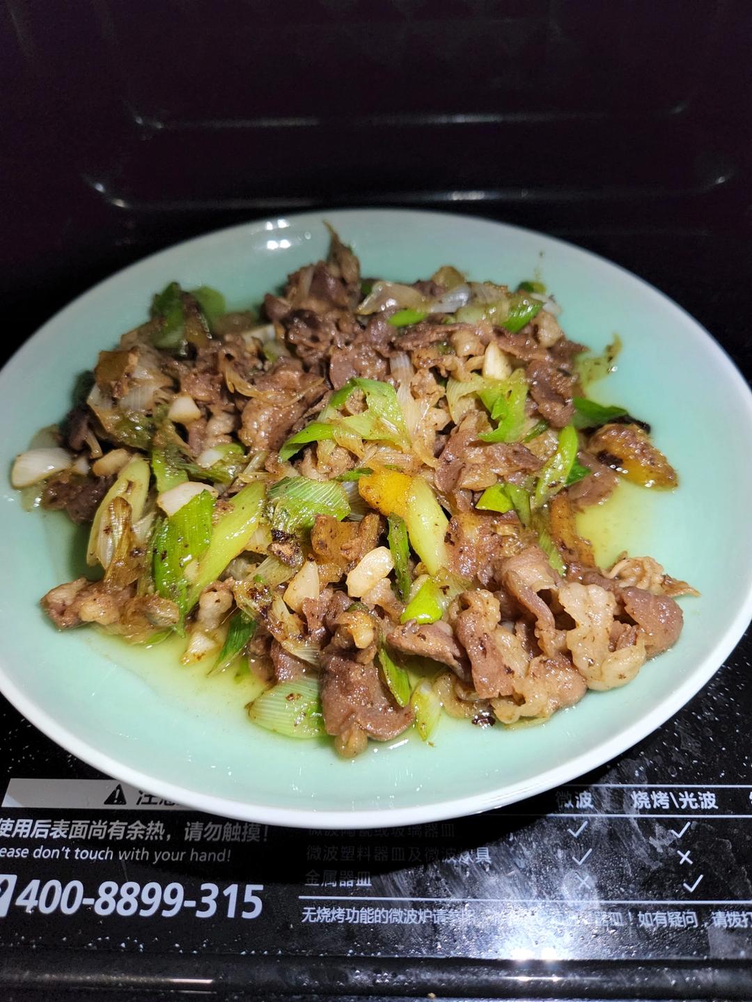 炒了20多年的葱爆羊肉