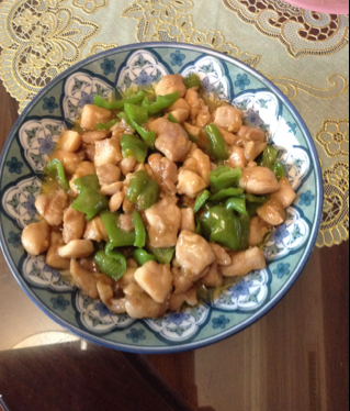 青椒炒鸡腿肉（大厨级别）