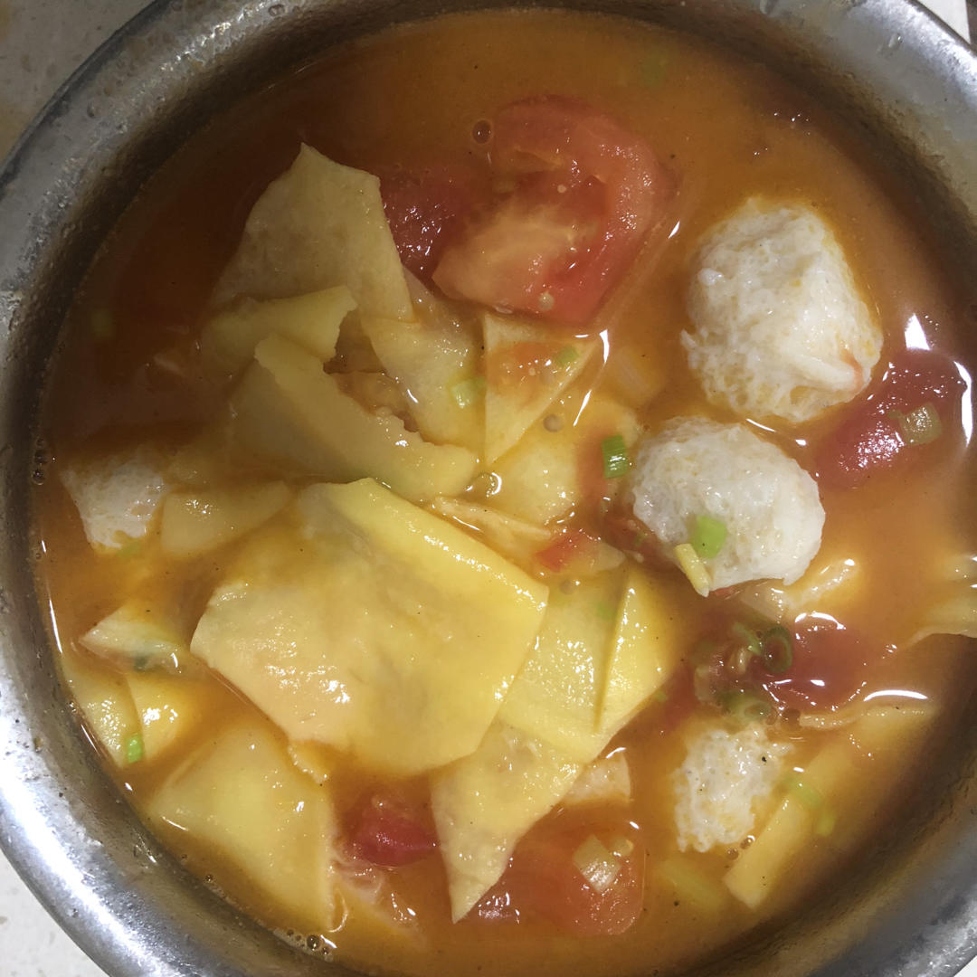 西红柿鱼丸汤