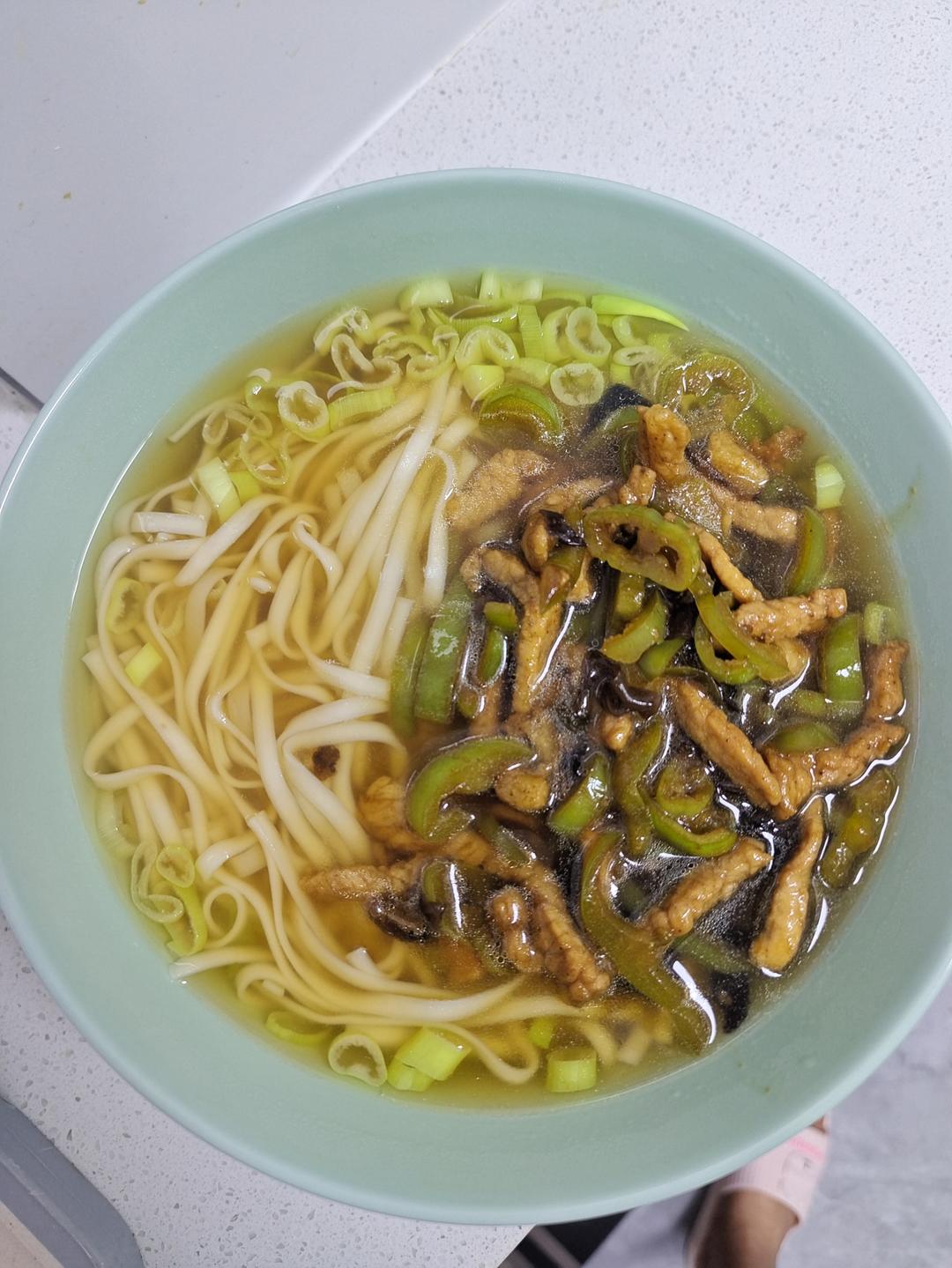 青椒肉丝面