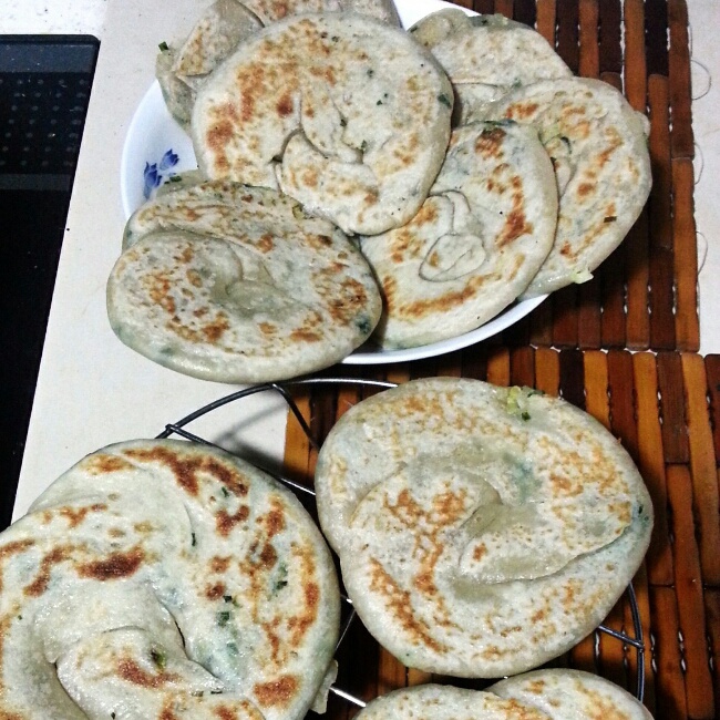 自制葱油饼