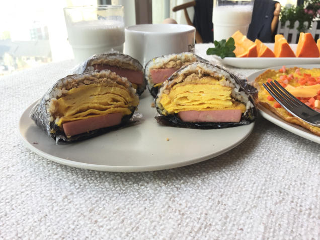 不用捏的饭团(おにぎらず)