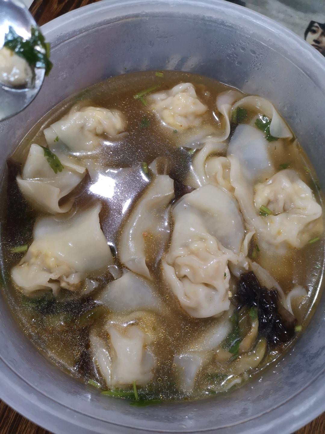 鲜虾馄饨