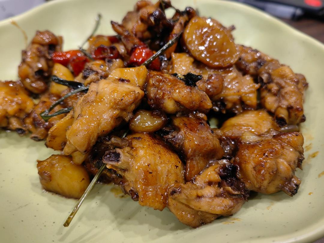 正宗台式三杯鸡（零失败！周围朋友全都赞不绝口！ 😁）