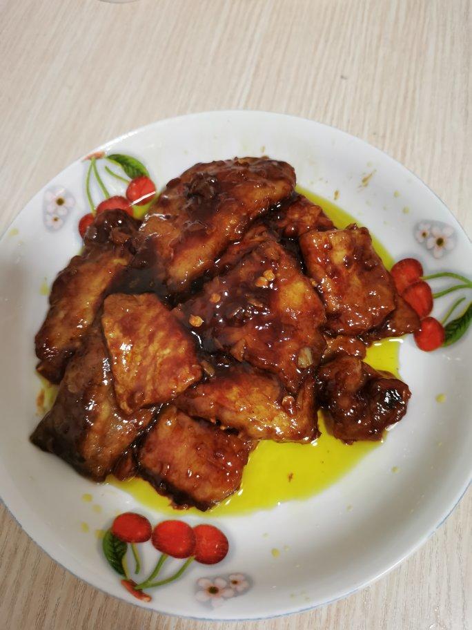 红烧鱼块