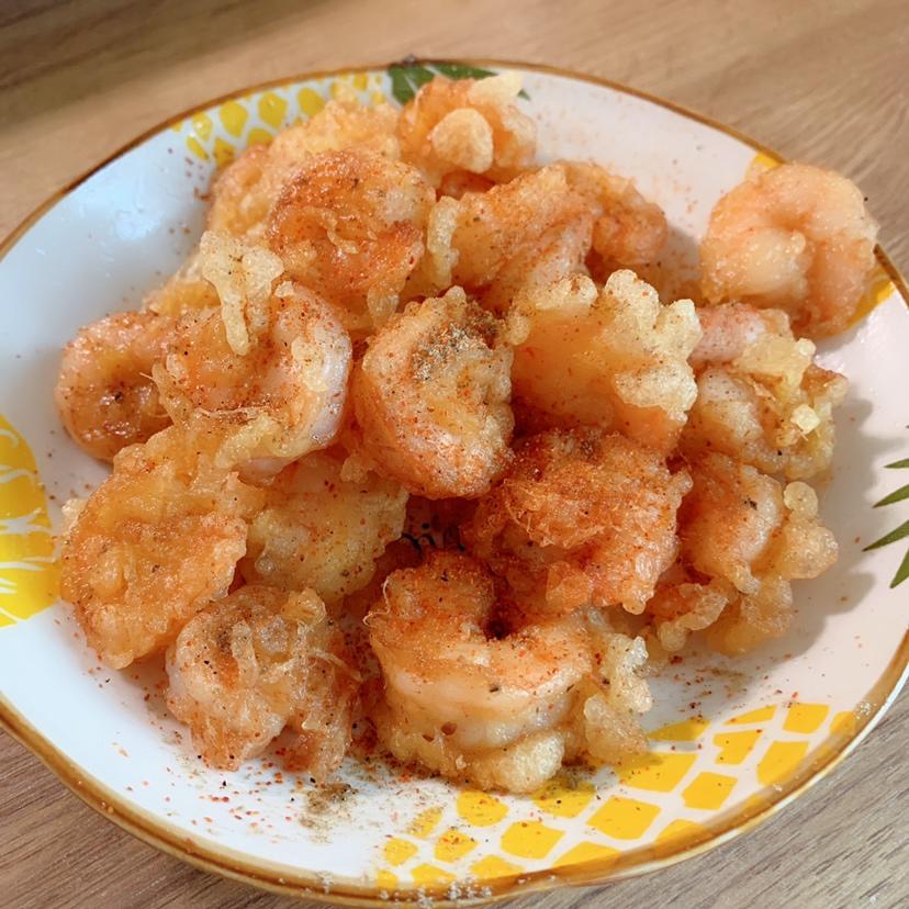 好吃到停不下来的椒盐虾仁，外酥里嫩
