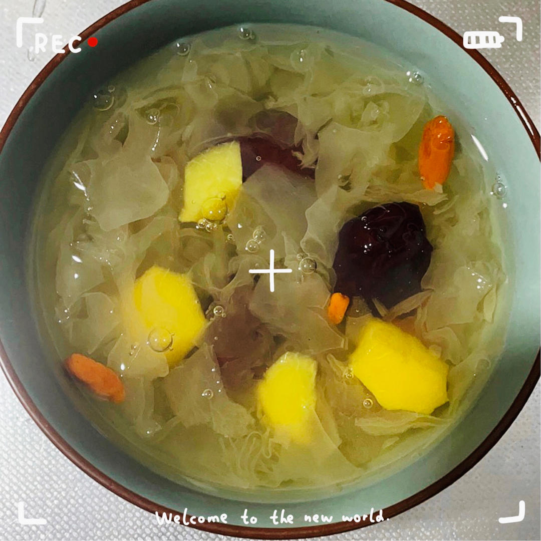 0失败的快速出胶银耳红枣汤（超详细）