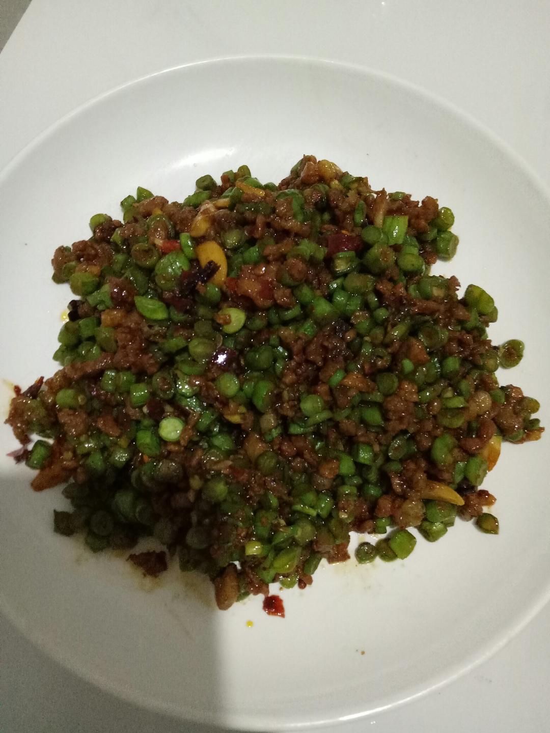 肉沫豆角下饭菜