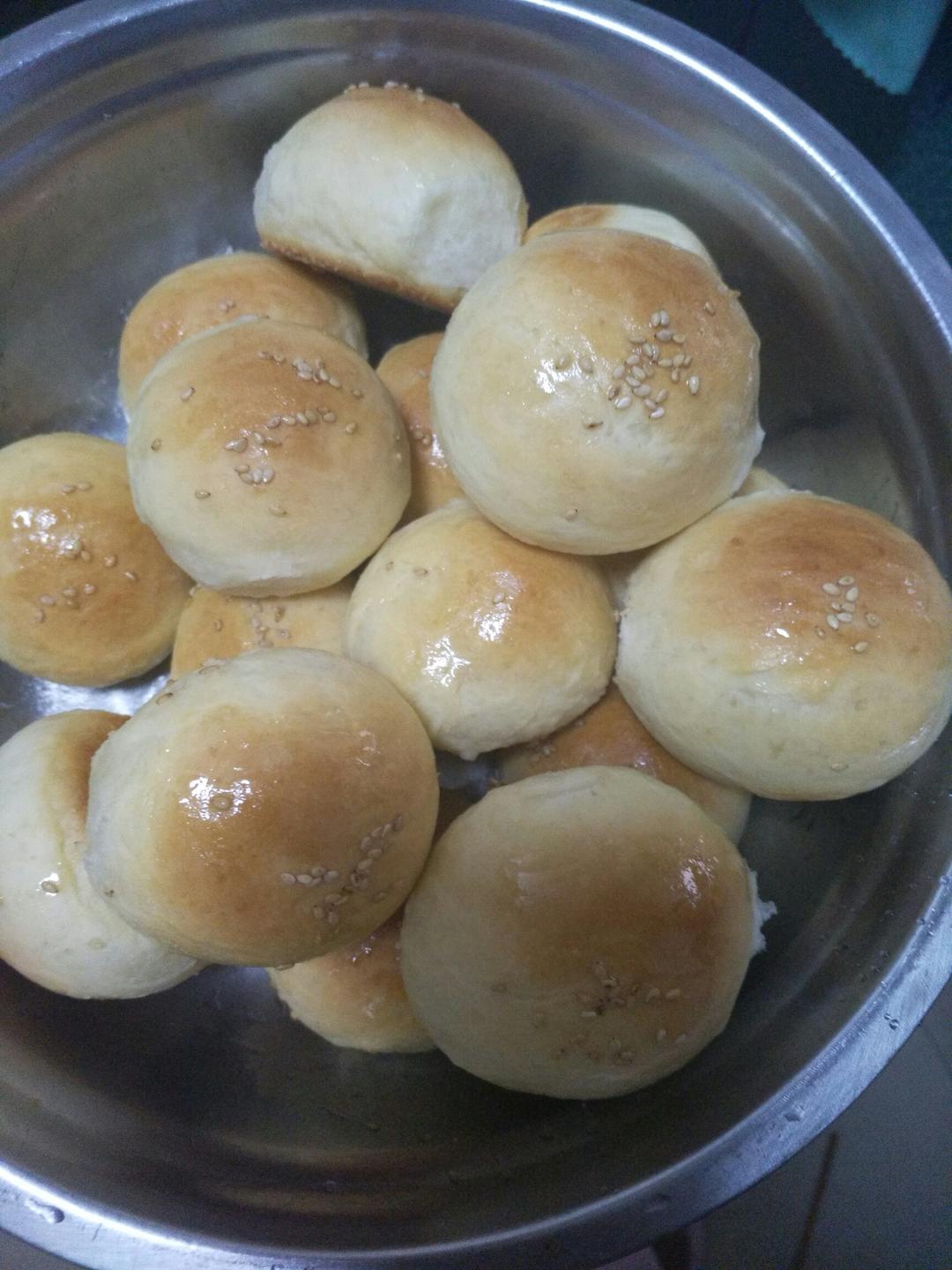 脆底蜂蜜小面包