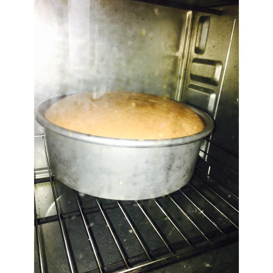 烤箱做蛋糕（戚风蛋糕的做法）