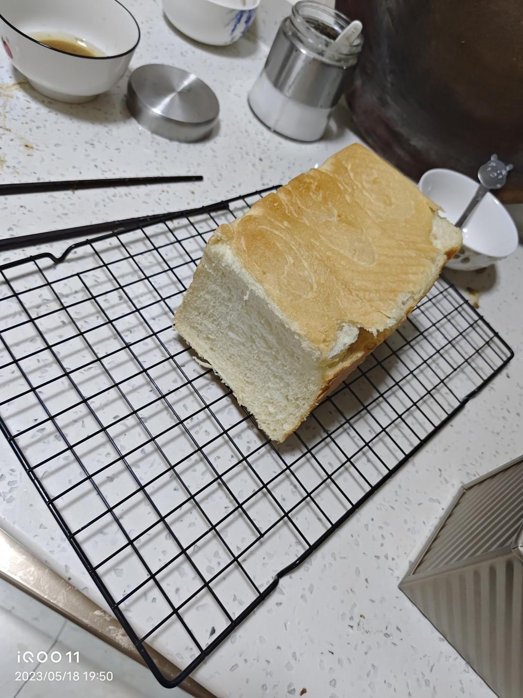 纯奶手撕吐司的做法 步骤1