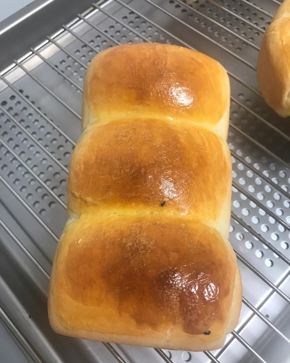 超柔牛奶棉花吐司（最详细的吐司食谱）