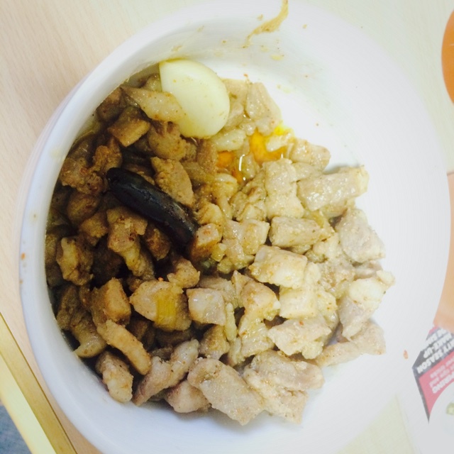 香蒜孜然猪肉(有点肉串口感哦)