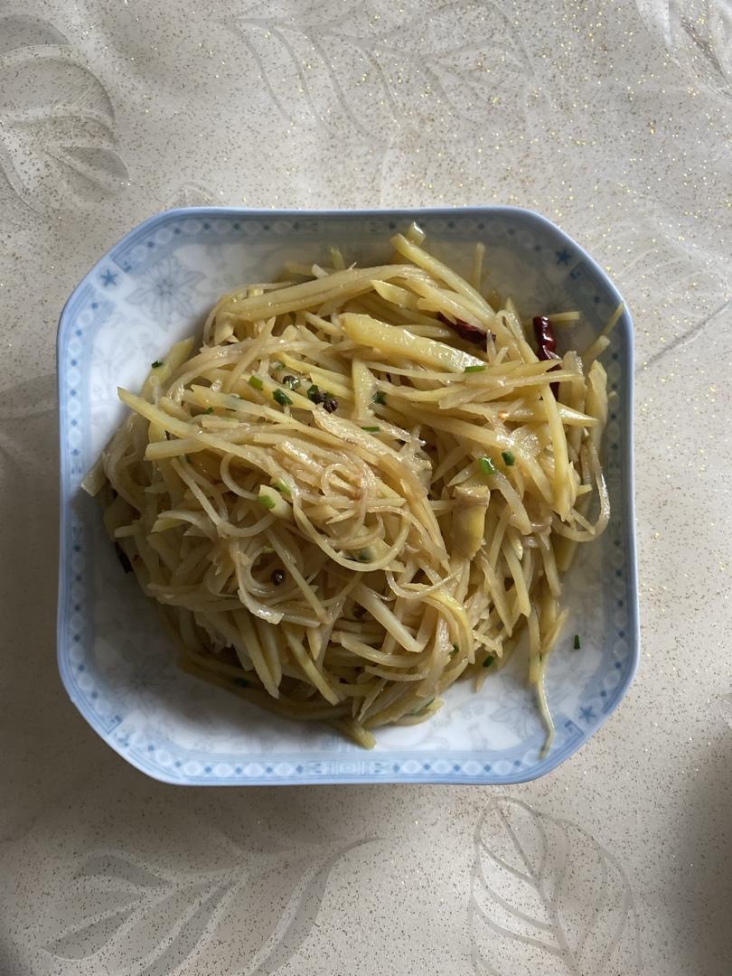 在家也能做出馆子味儿的醋溜/炝炒/酸辣土豆丝（就是那道看似简单，实则步步玄机的土豆丝）