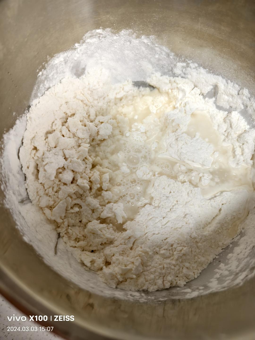 纯奶手撕吐司的做法 步骤1