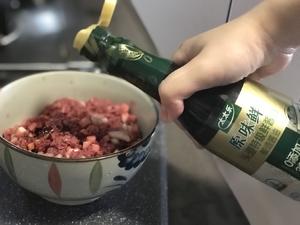杏鲍菇牛肉饺子的做法 步骤5
