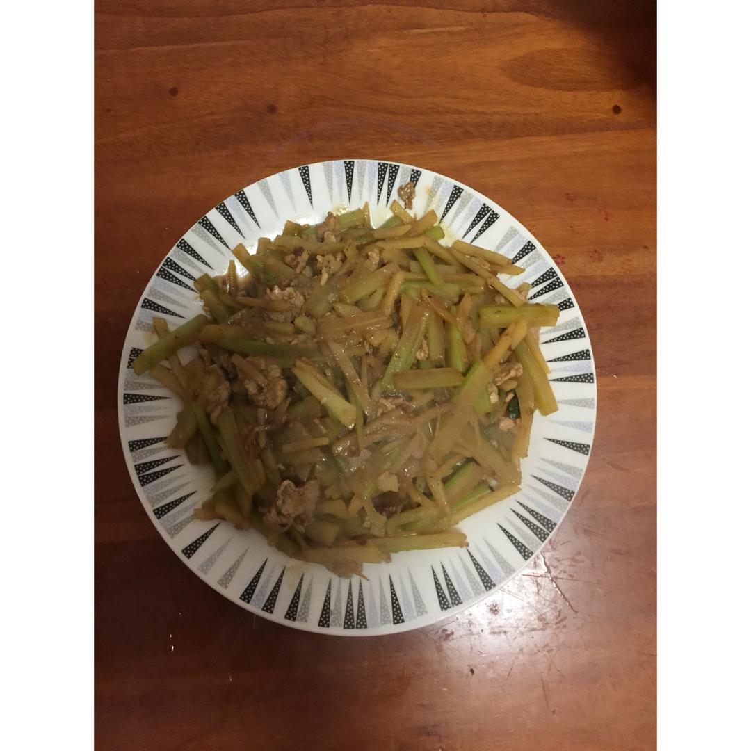 芹菜炒土豆丝