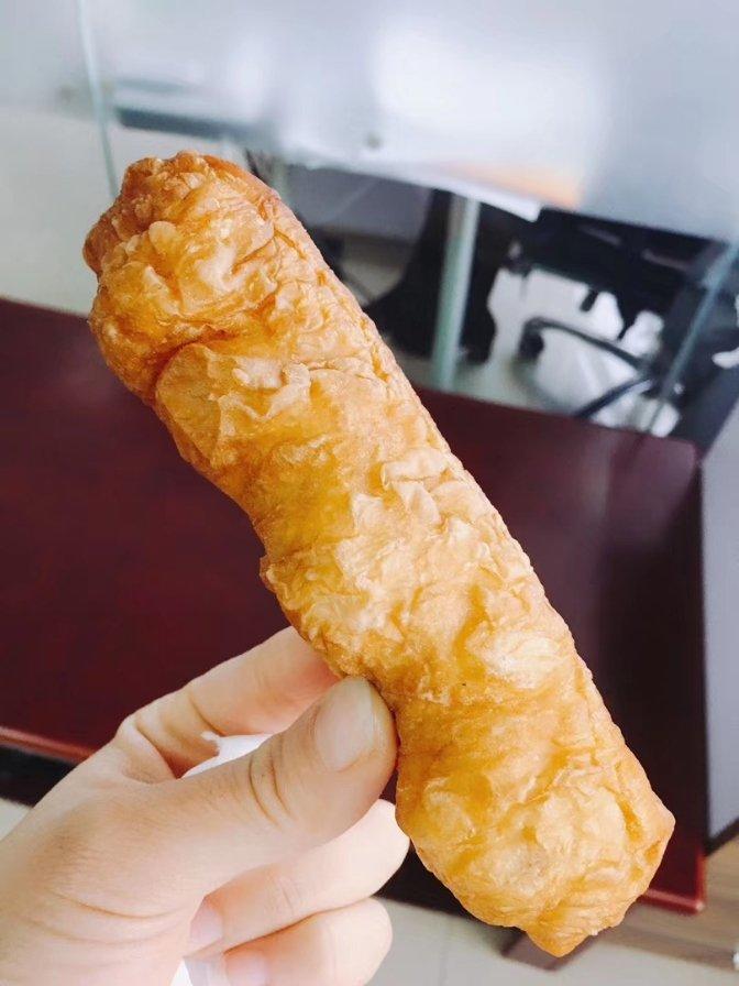手机用户2801_g2zr做的自制蓬松酥脆大油条