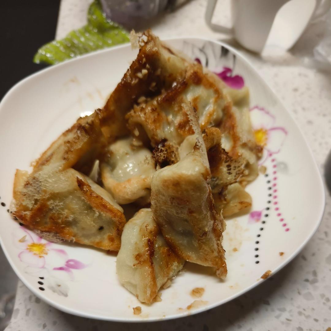 煎饺子（剩饺子）不破皮秘方