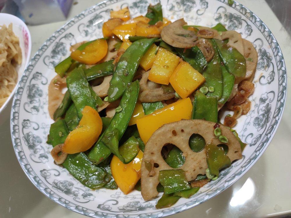 荷塘月色🌙荷兰豆炒藕片