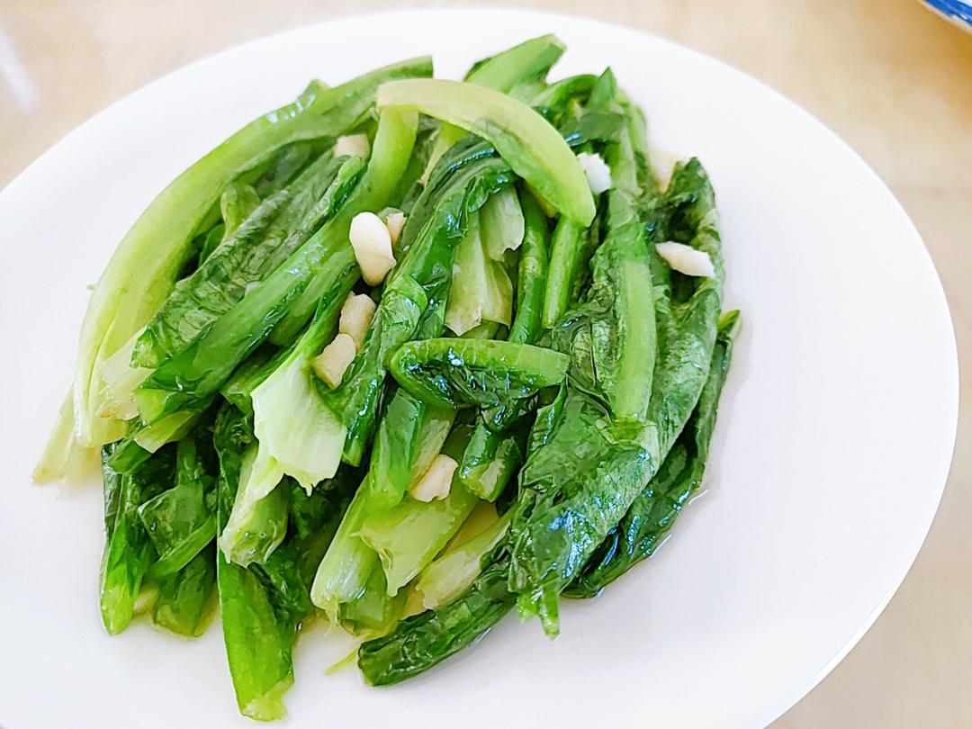 五成儿做的蒜香清炒时蔬