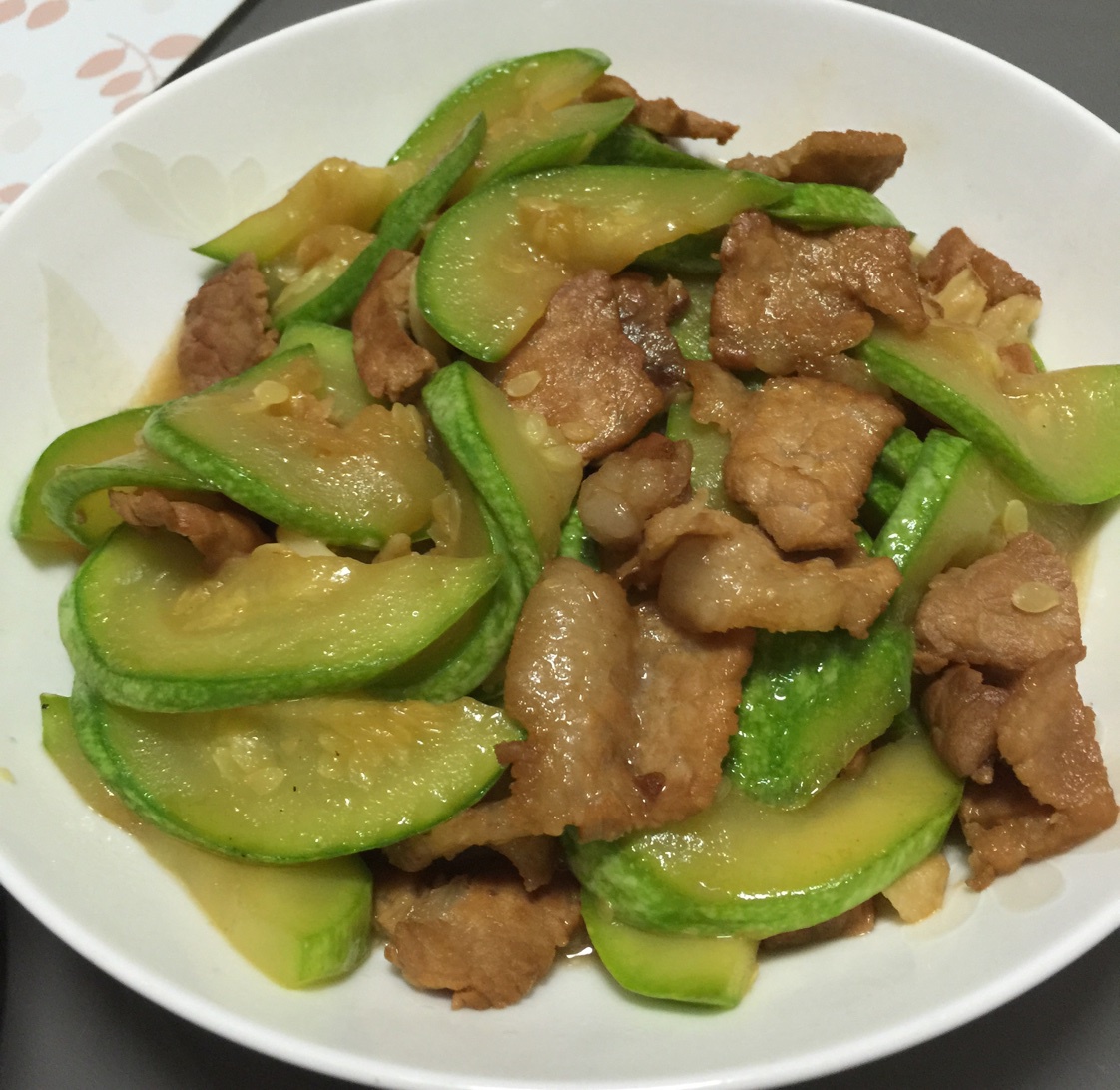 sunflower_3xvp做的云南小瓜炒肉