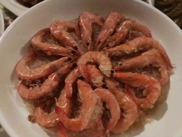 蒜蓉粉丝蒸大虾
