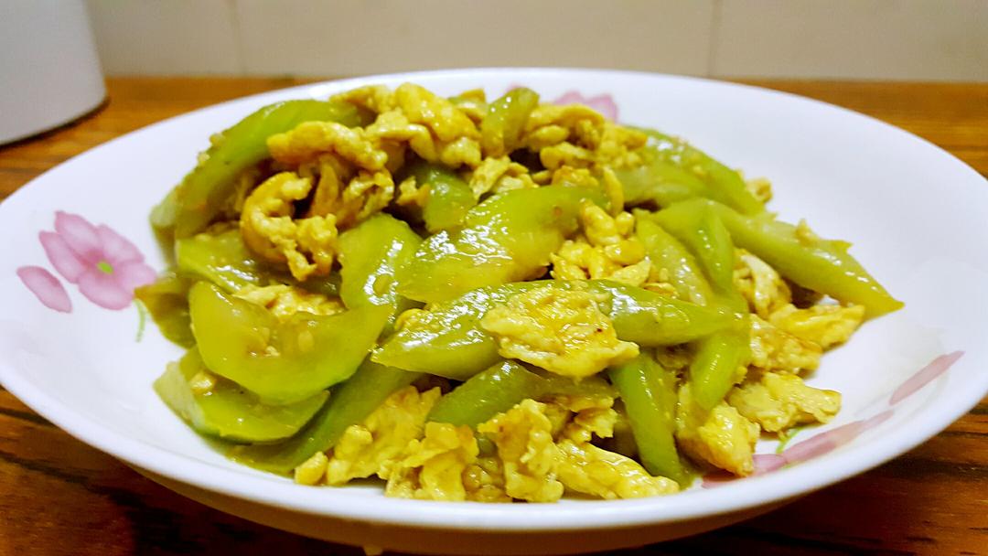 丝瓜炒蛋