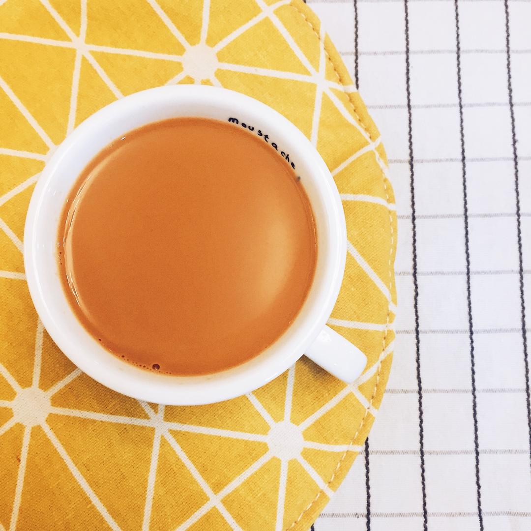 正宗港式丝袜奶茶-史上最强最详细的食谱！新增拉茶视频😍奶香茶靓！