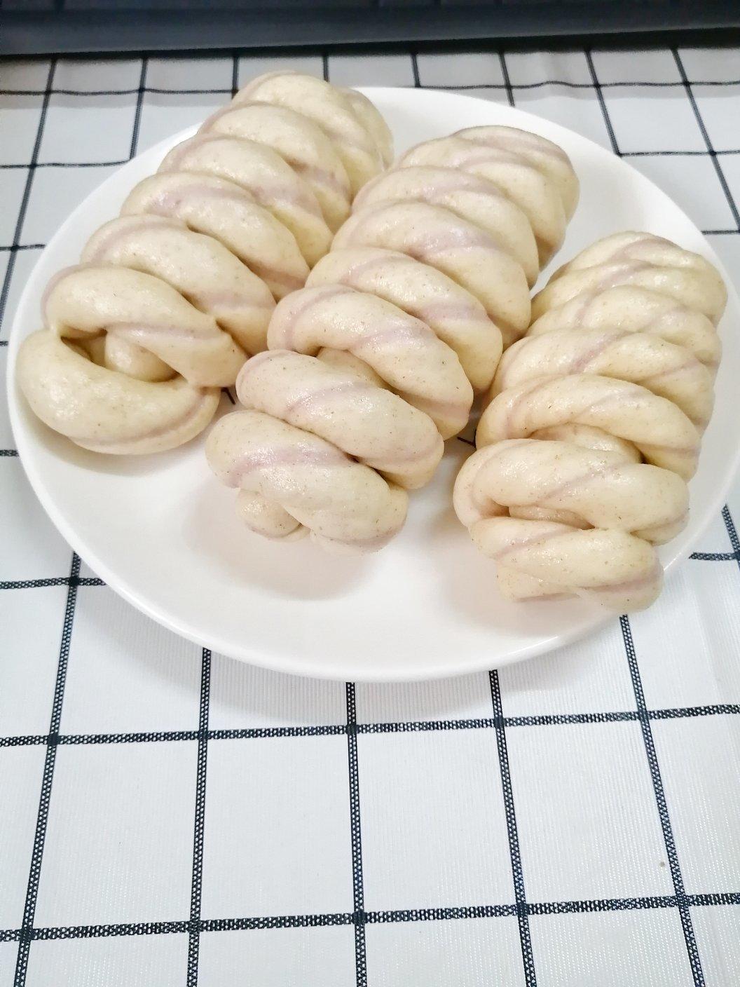 咖喱肉松卷
