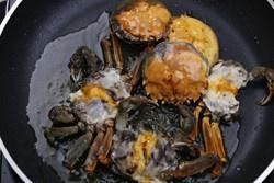 石锅粉丝螃蟹煲的做法 步骤5