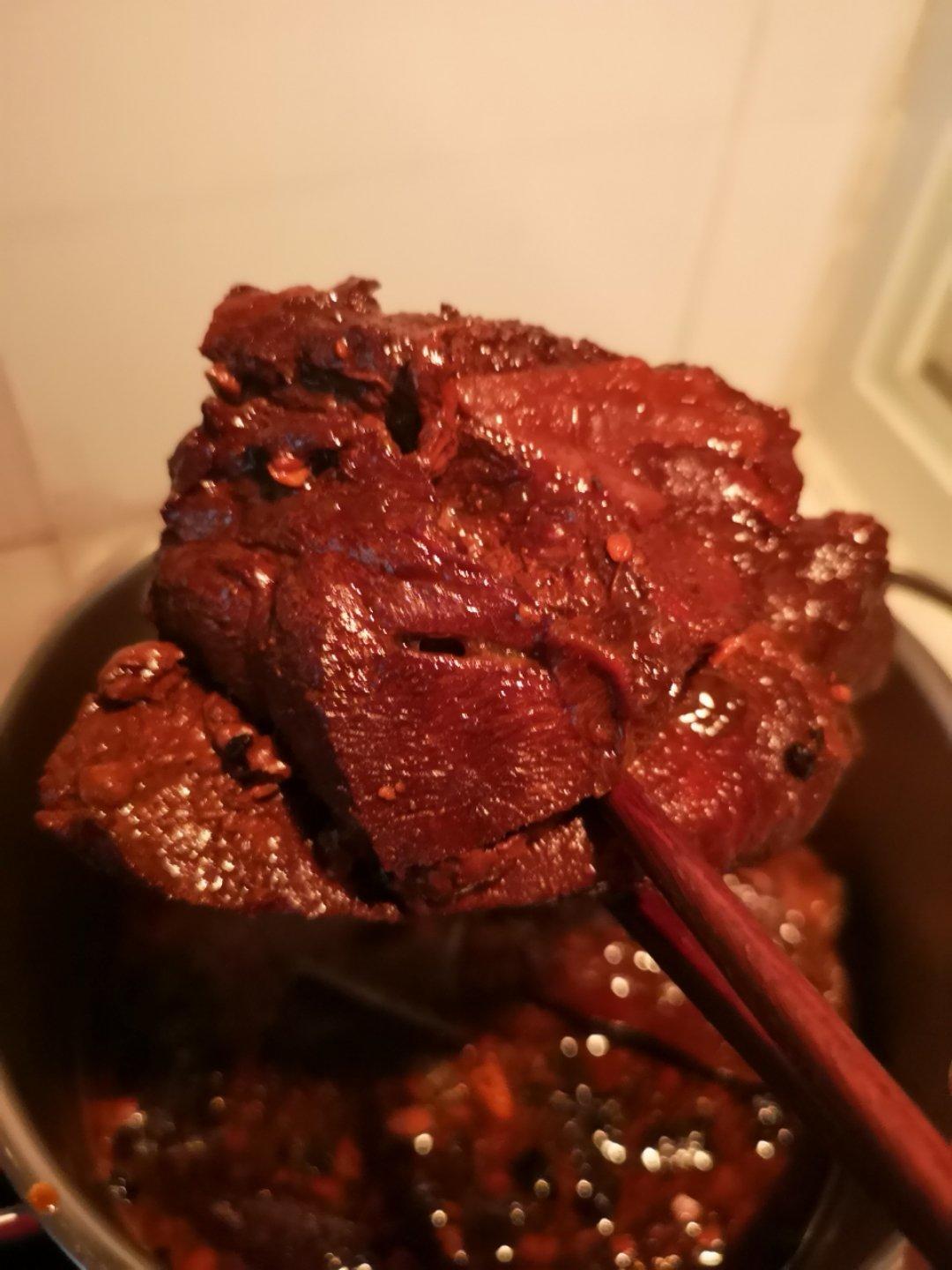 酱牛腱子肉~~（附酱猪腱子肉和卤鸡蛋做法）