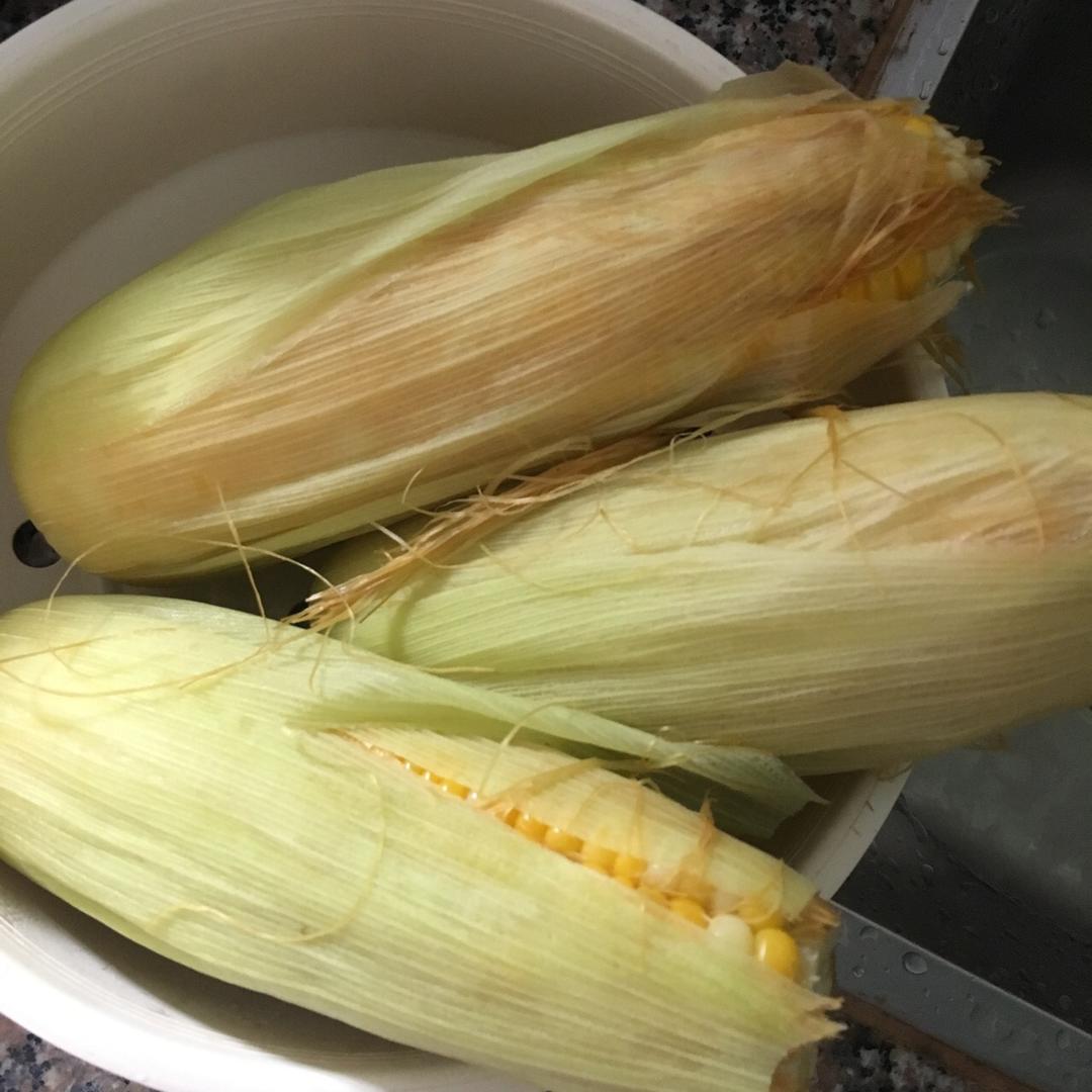 煮玉米