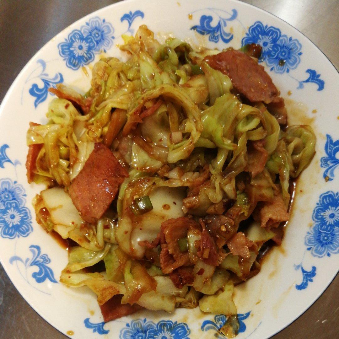 阿婆手撕包菜