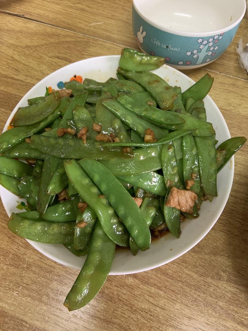 荷兰豆炒五花肉