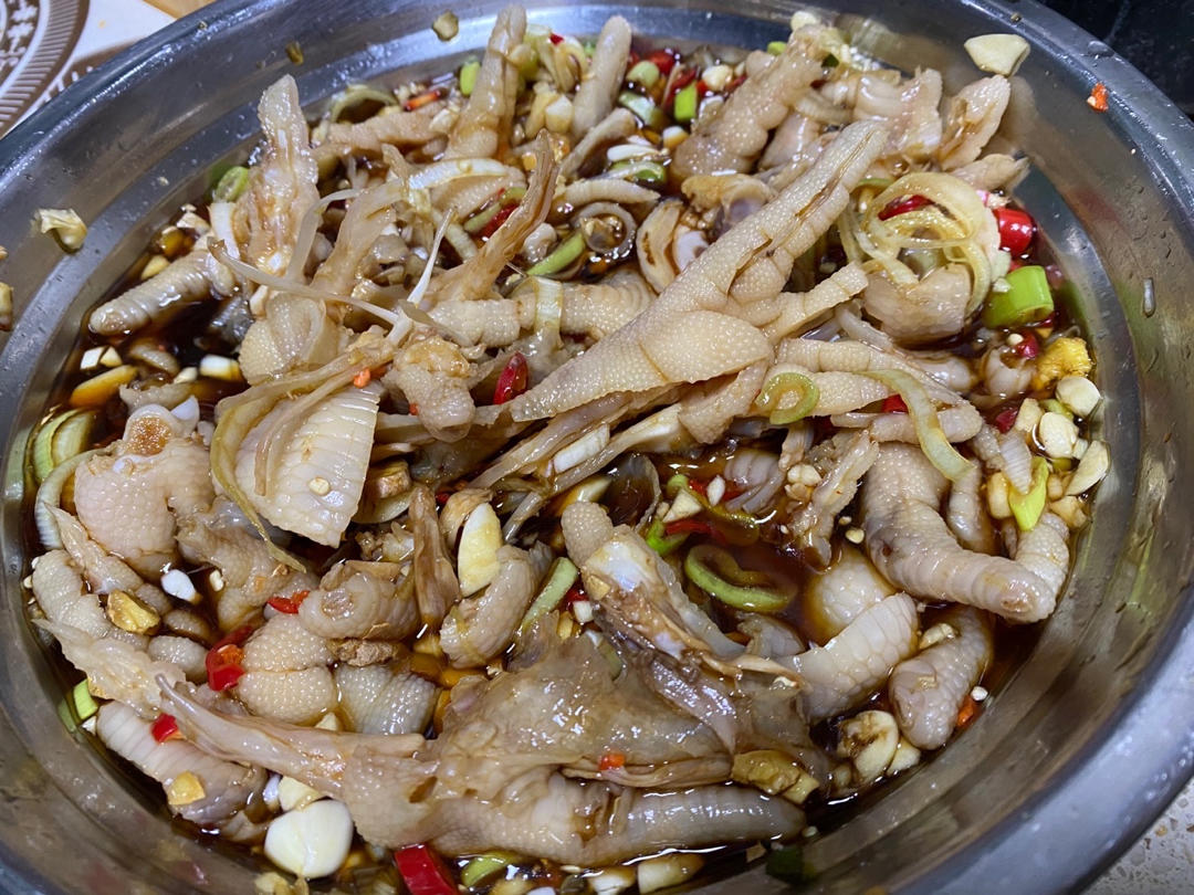 柠檬无骨鸡爪，酸辣开胃，劲道Q弹