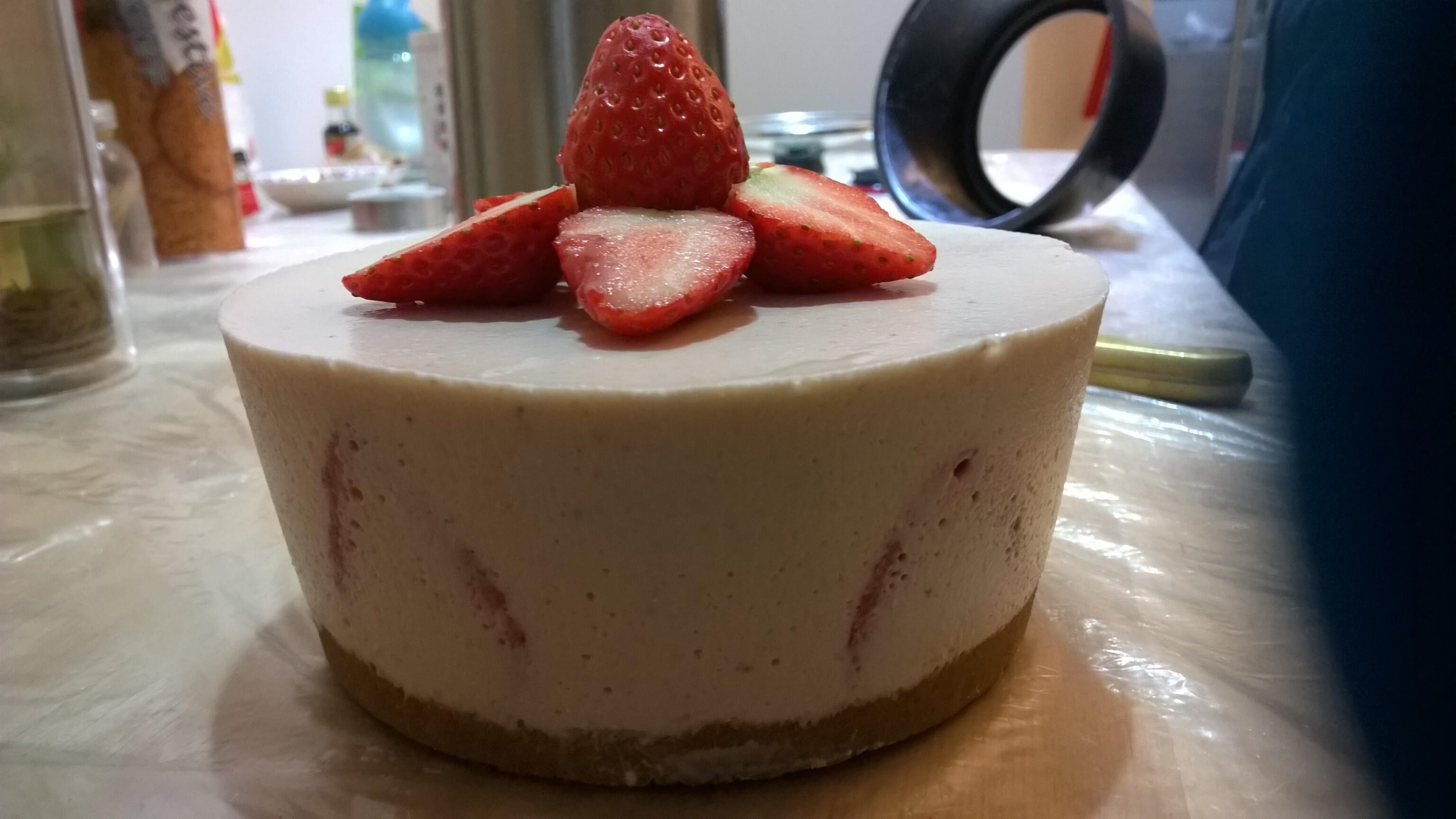 新手的草莓冻芝士蛋糕的做法