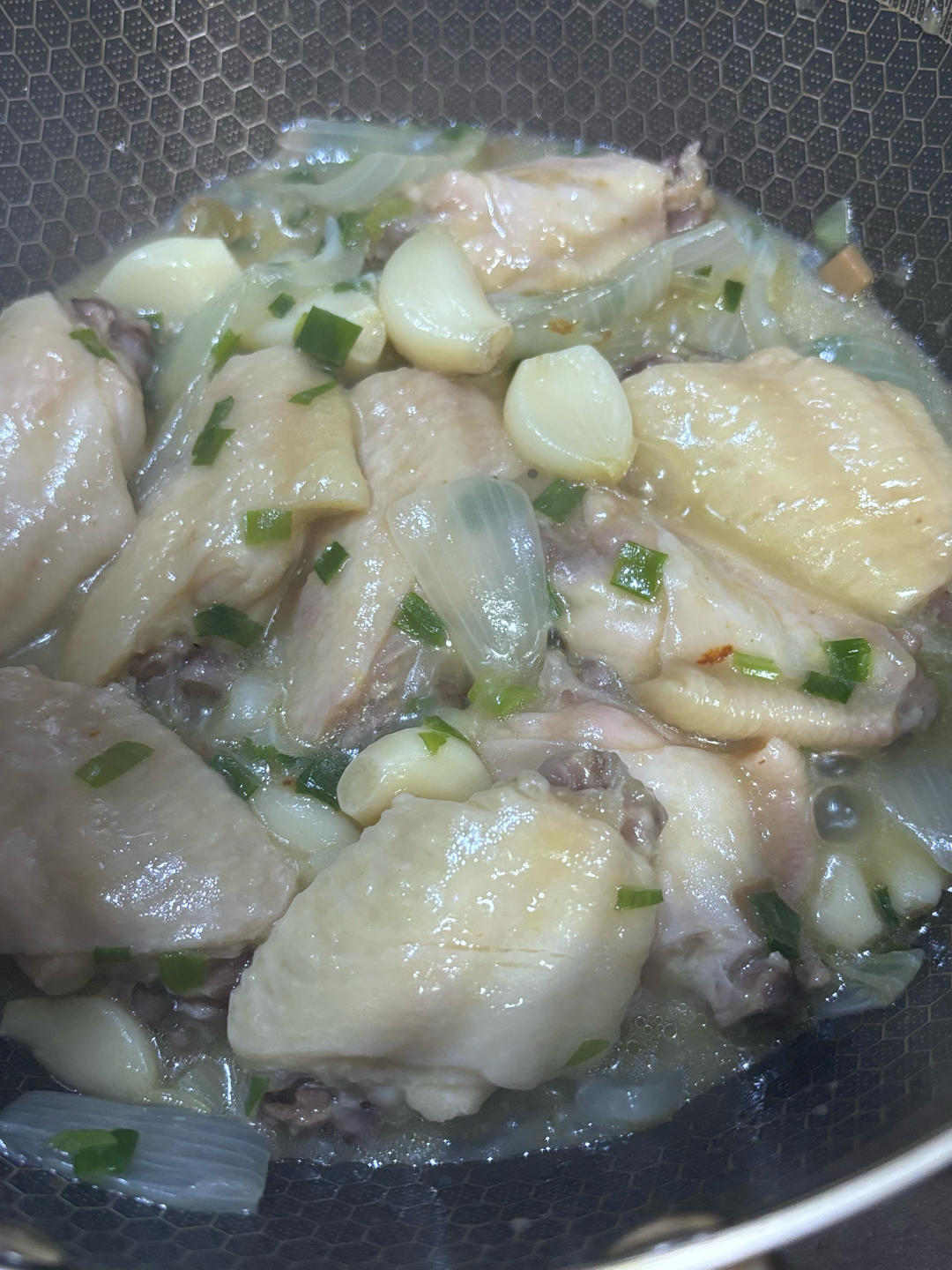 中餐厅林大厨定制啫啫松茸鸡翅煲