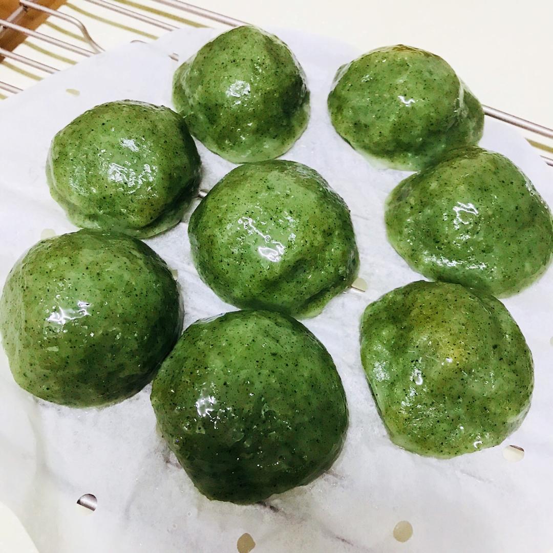 网红青团～～咸蛋黄肉松青团