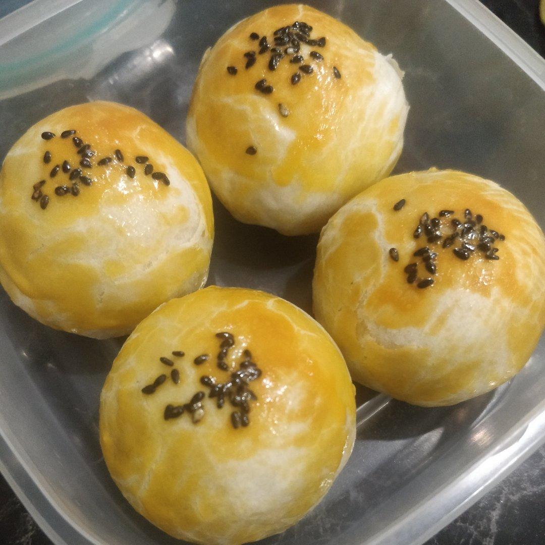 蛋黄酥