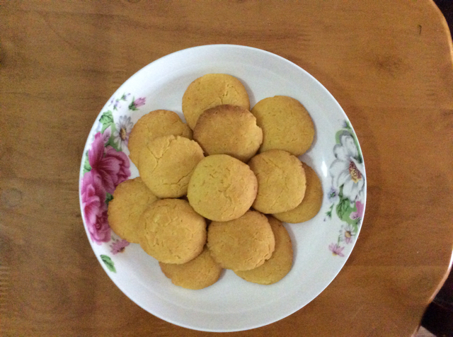 玉米面麻饼