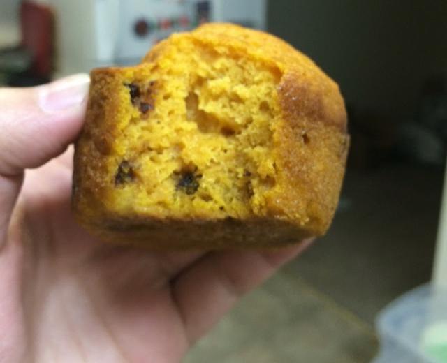 南瓜马芬（pumpkin chocolate muffins)